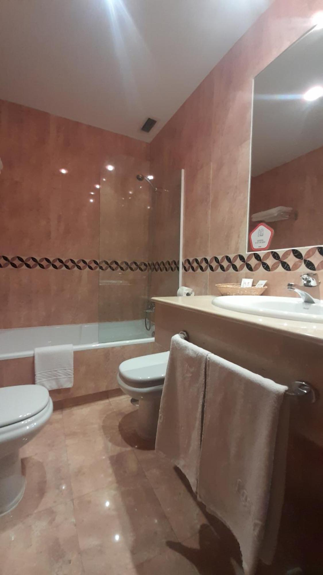 Hotel Las Moreras 레온 외부 사진